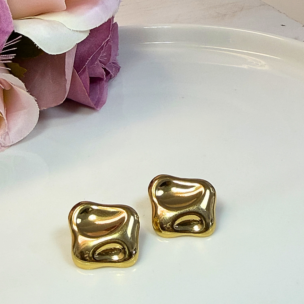 Miniatura: Aretes Cuadrado Irregular
