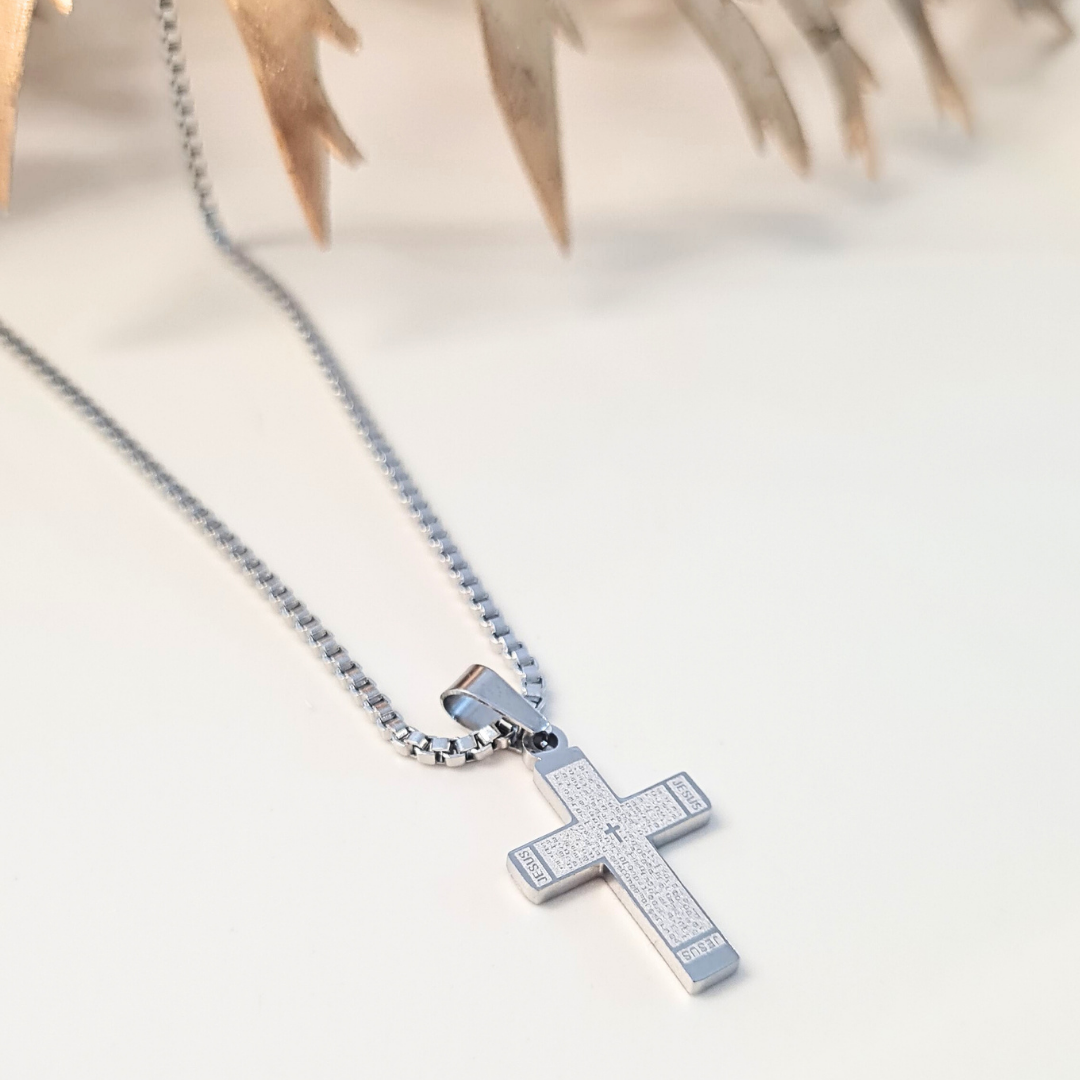 Cadena con Dije Cruz Padre Nuestro Plateada