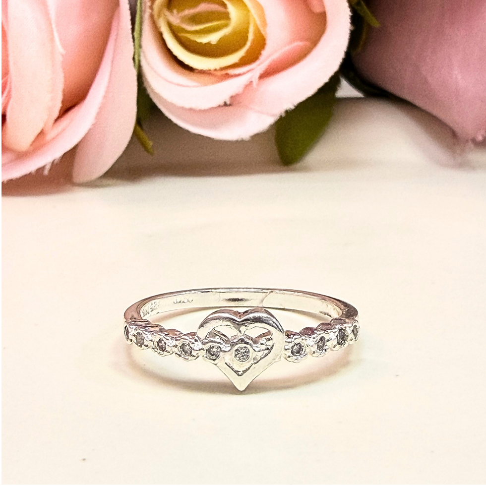 Miniatura: Anillo Corazón blanco
