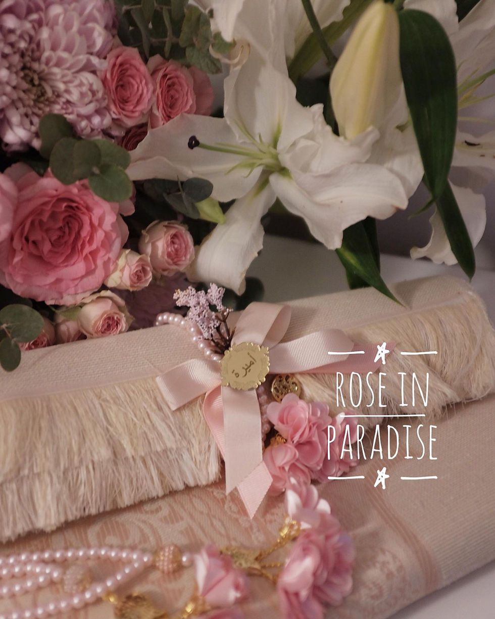 40 Pieces Prayer Rug and Rosary