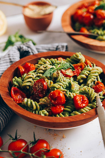 CREAMY-Vegan-Pesto-Pasta-8-ingredients-30-minutes-SO-comforting-and-quick-minimalistbaker-