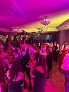 Yetis wedding band crowd