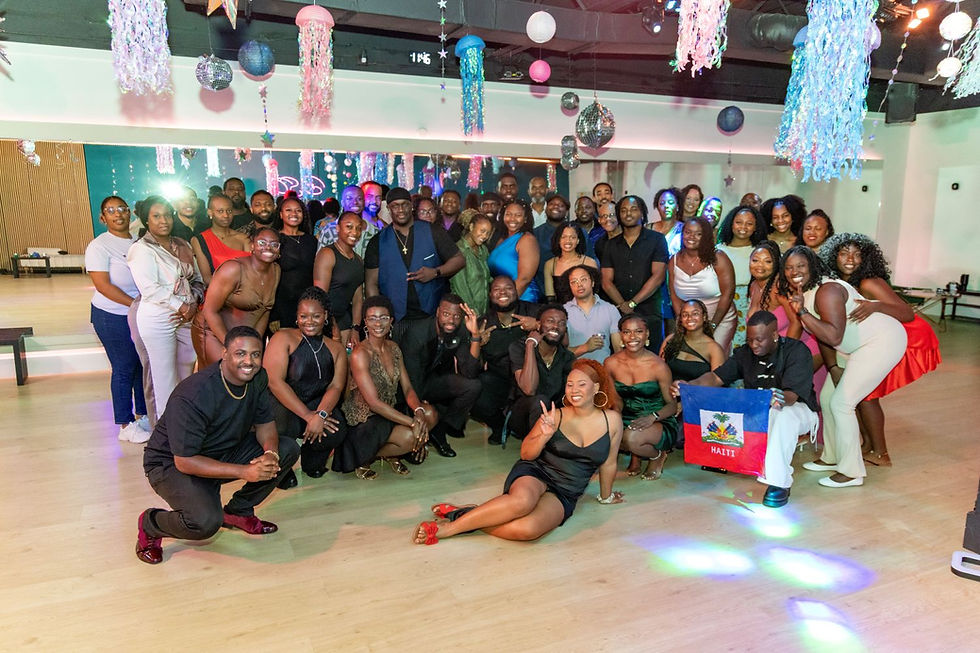 konpa-in-demand-full-class-photo.jpg