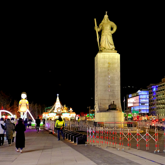 Рождество в Сеуле (성탄절): Световая сказка на Чхонгечхон. кванхвамун площадь с русским гидом