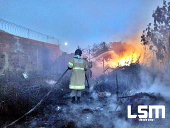 Itaipuaçu: Incêndio atinge casa nos Cajueiros.