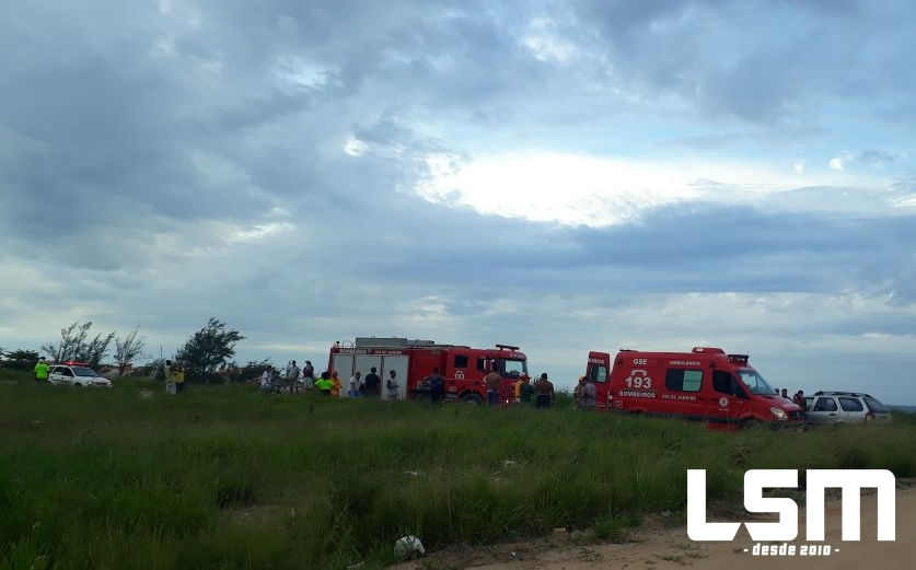 Colisão frontal deixa 5 pessoas feridas (Fotos:: LSM)