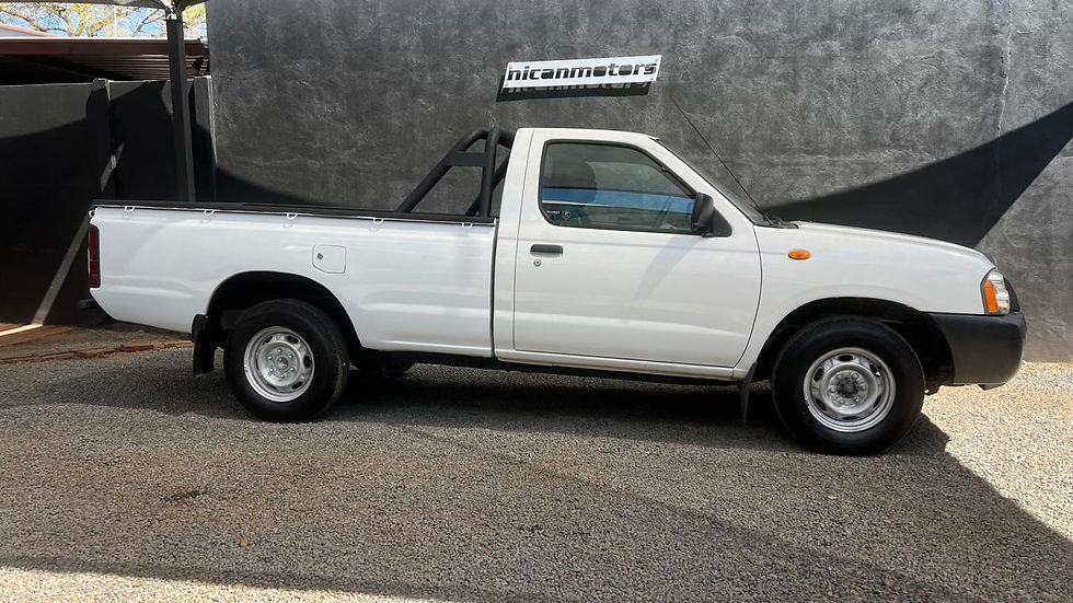 Thumbnail: 2013 NISSAN HARDBODY NP300 2.0i S/C