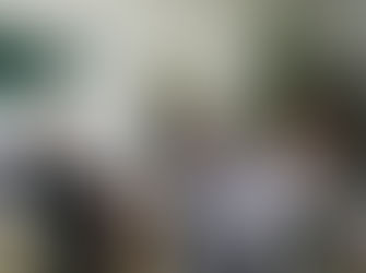 VIDEO Známi televízni moderátori prišli pobaviť gymnazistov v Starej Ľubovni