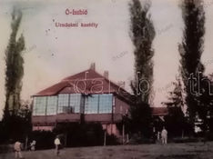 KEDYSI A DNES: Výnimočný pohľad na kaštieľ pod hradom Ľubovňa z roku 1910