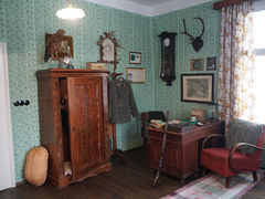 VIDEO Novinka: Otvorili hájovňu baróna Gejzu Alapiho Salamona v skanzene pod hradom