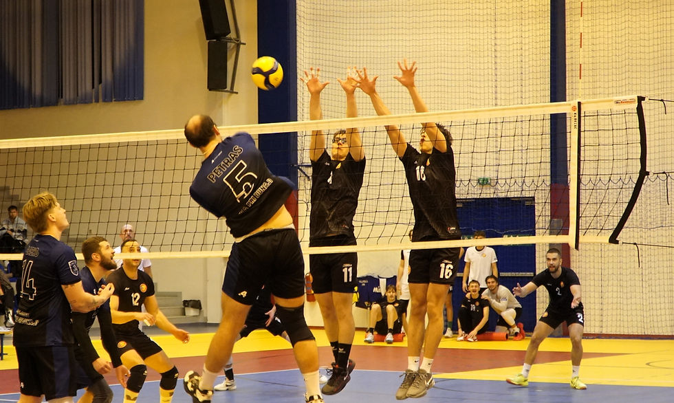 VIDEO Pred Vianocami čaká na volejbalistov VKM výzva v podobe nezdolanej Prievidze!