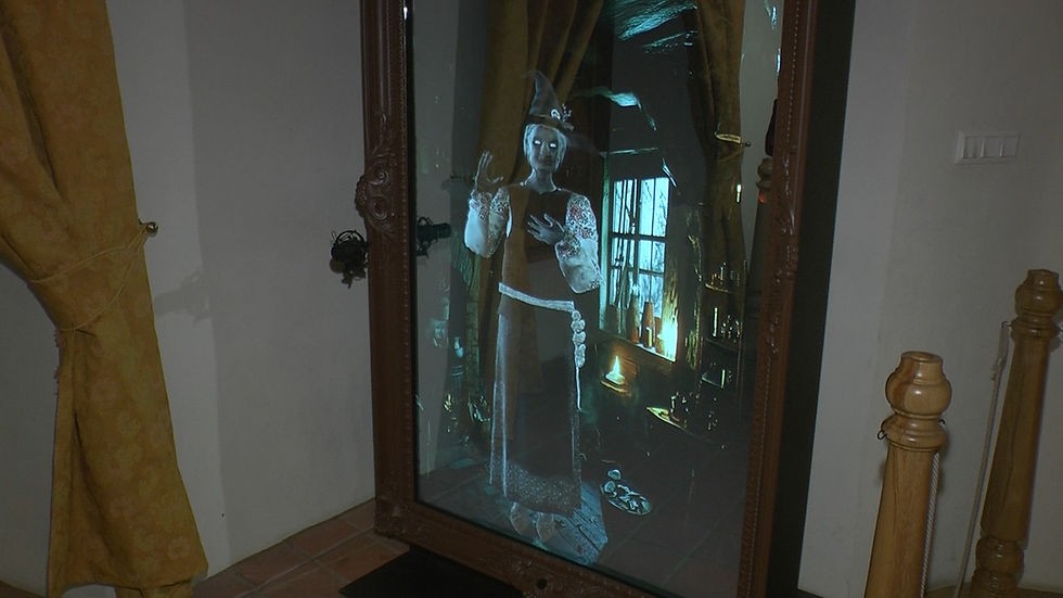 VIDEO Ako v rozprávke! Zrkadlá prinášajú turistom v Ľubovni i Muszyne unikátny zážitok