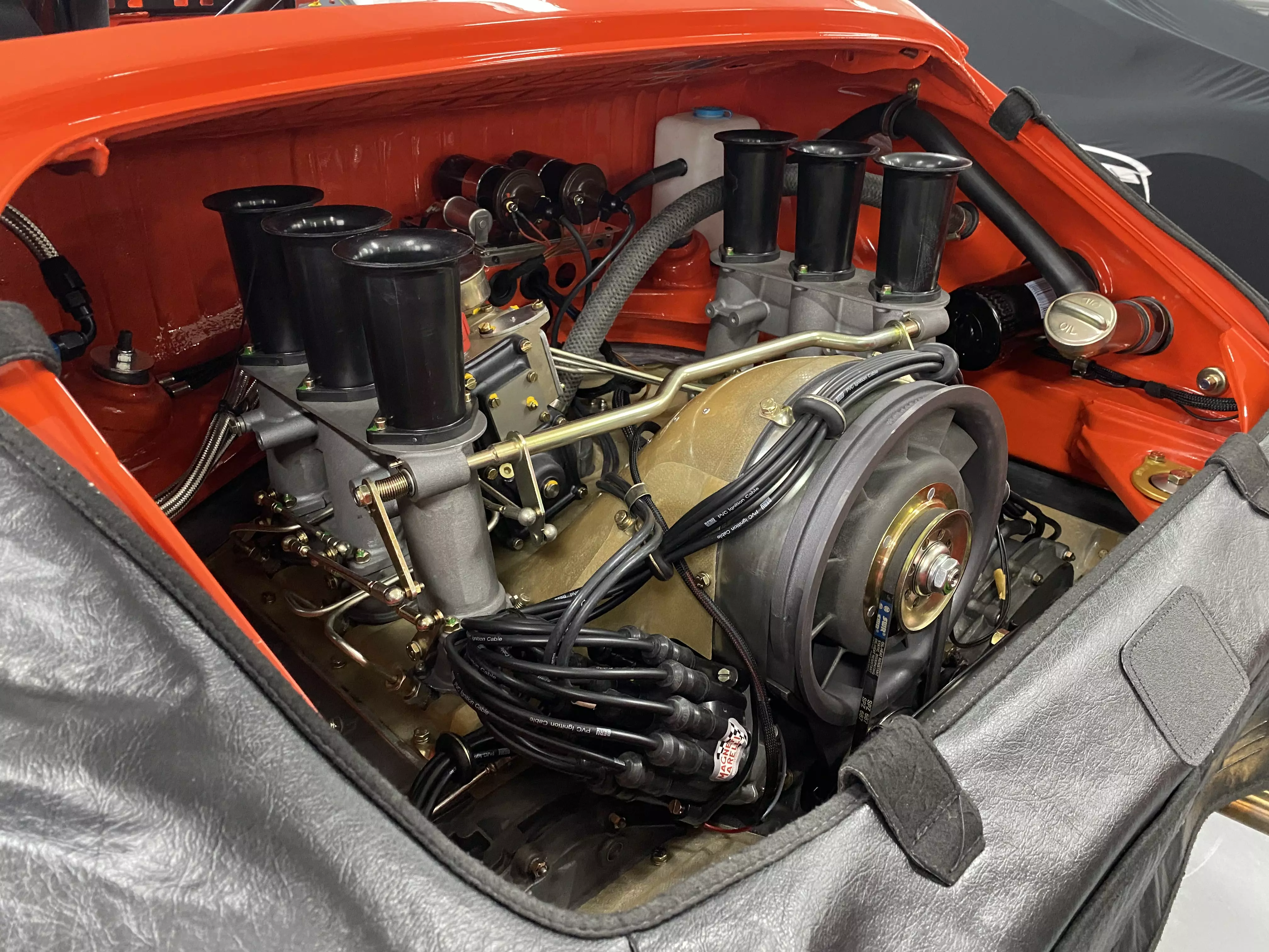 Porsche 911 ST
