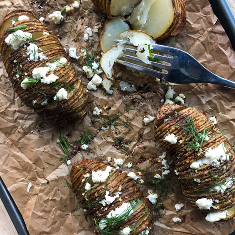 MEDITERRANEAN HASSELBACK POTATOES 