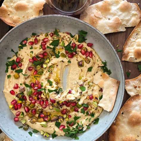 HOLIDAY HUMMUS