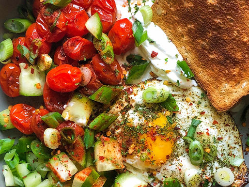 YOGURT EGGY BOWL