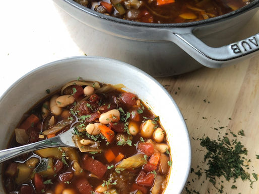 HEARTY CABBAGE SOUP