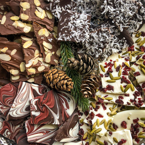 FESTIVE HOLIDAY BARK