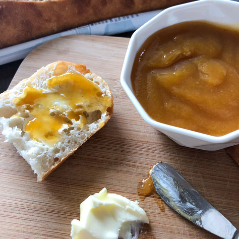 SMALL BATCH PEACH BUTTER