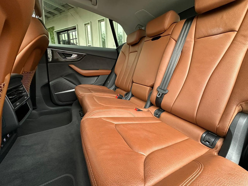 Miniatura: AUDI Q8 ELITE 2020