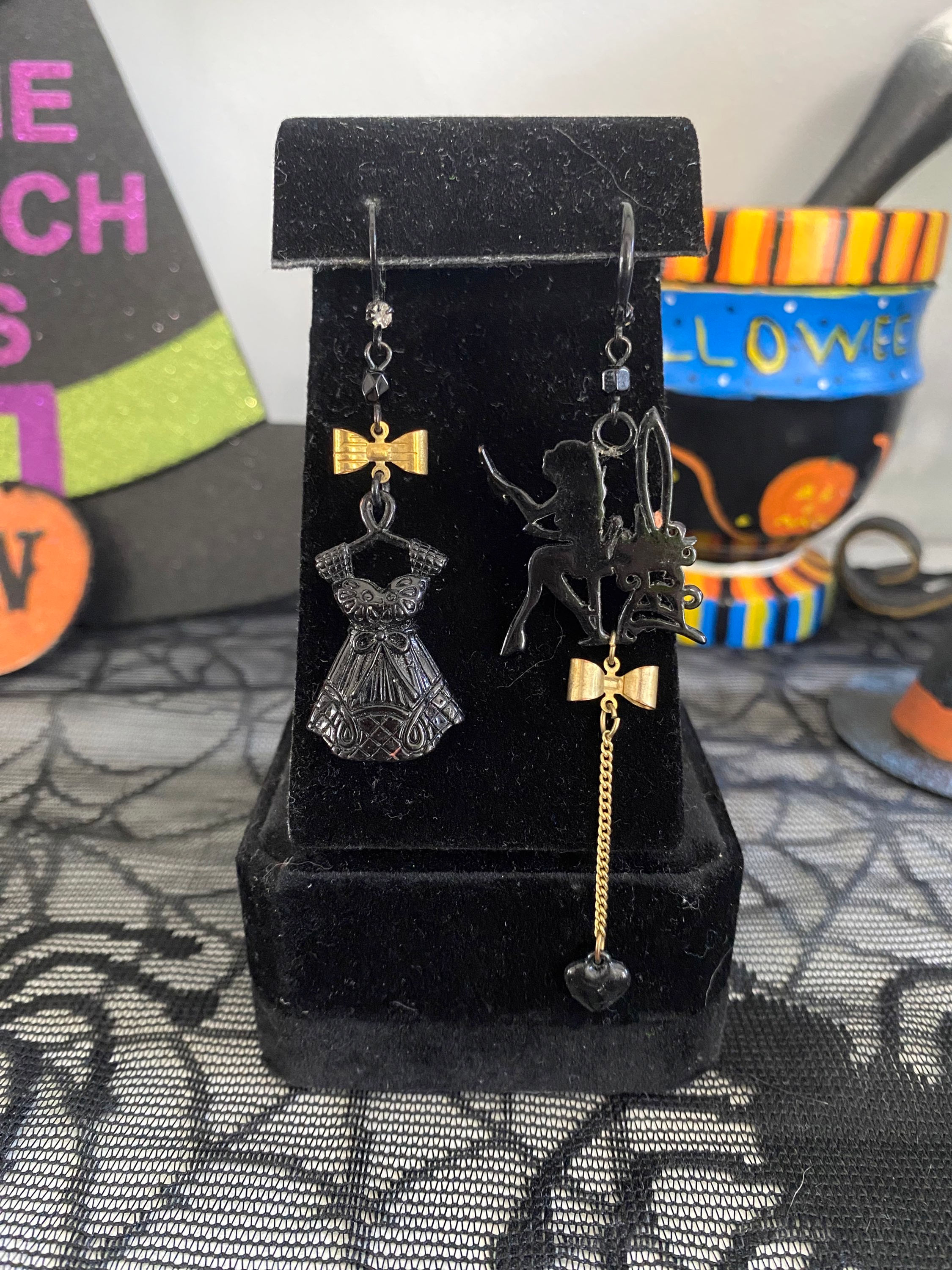 Betsey Johnson Ladies Night out Earrings