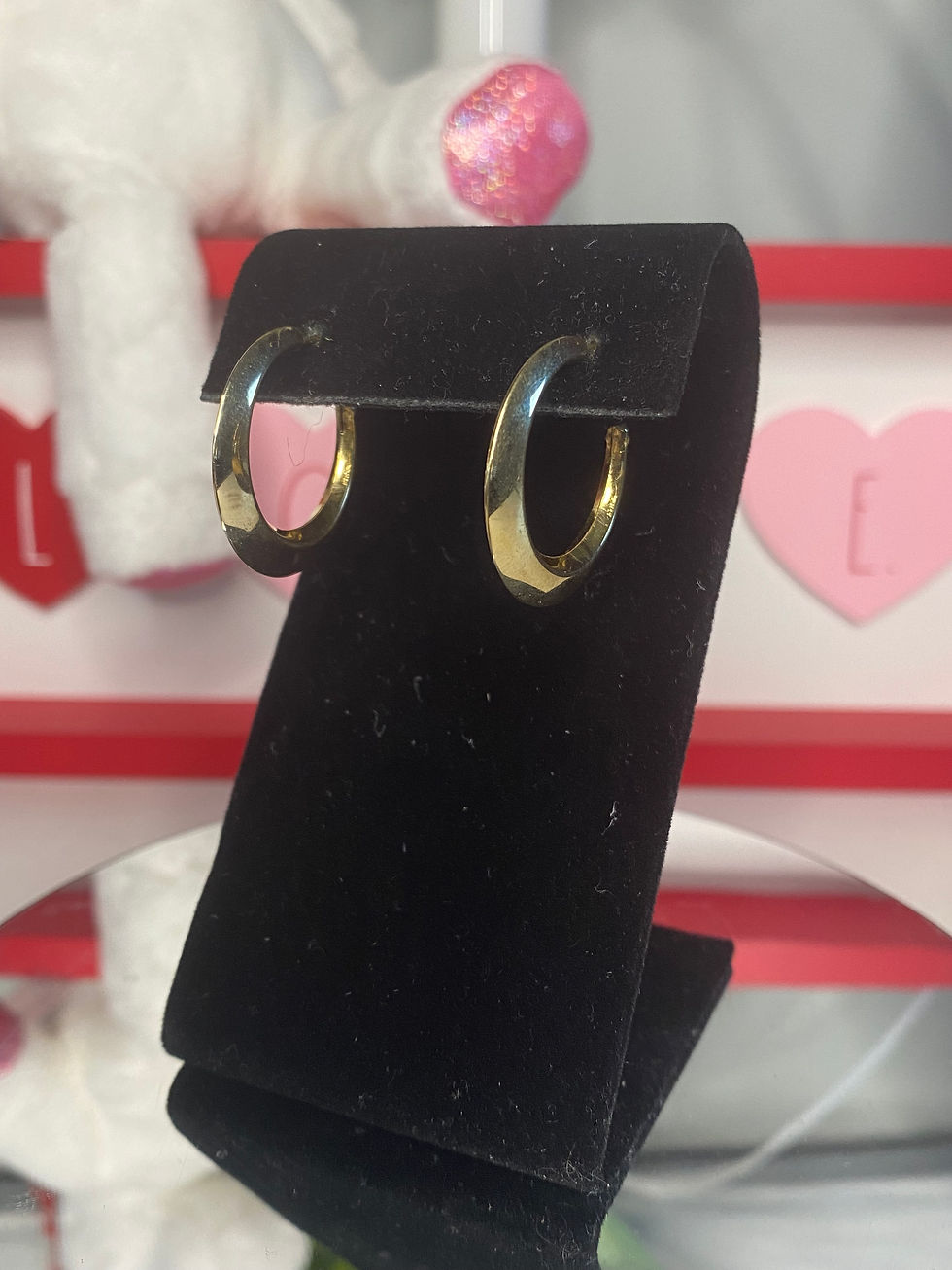 Retro 10kt Yellow Gold C Hoop Earrings