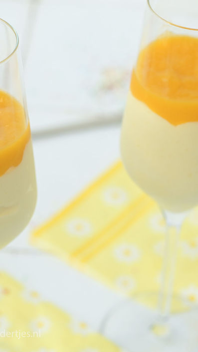Mango mousse romig en snel klaar