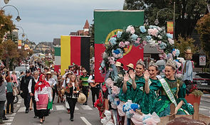 Desfile de Carretas no centro de Gramado, neste sábado às 15h