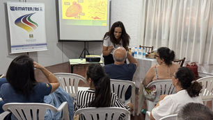 Capacitação Internacional: Produtores de doce de leite de Gramado se atualizam com especialista da Argentina