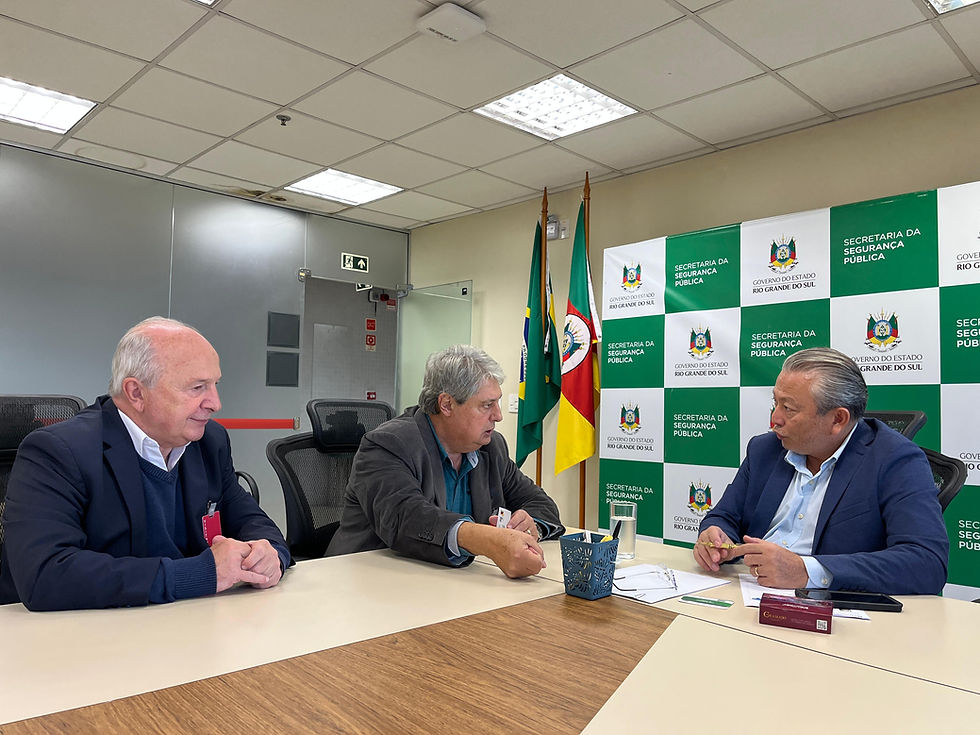 Luia Barbacovi, Nestor Tissot, Mário Ikeda . Foto: Divulgação