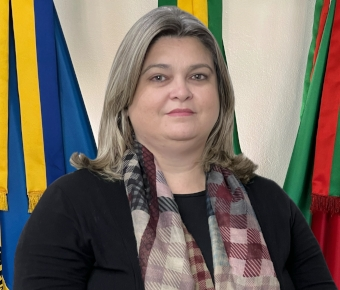 Secretária Débora Brantes