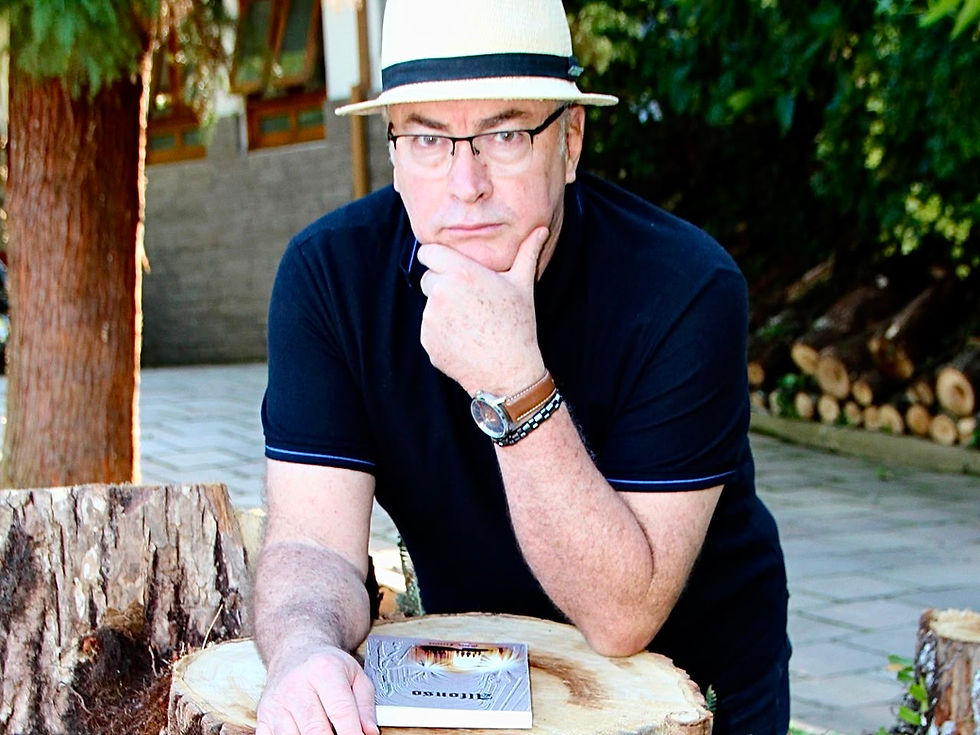 Escritor Marco Antônio Lopes Ferreira é o patrono da 29ª Feira do Livro de Gramado
