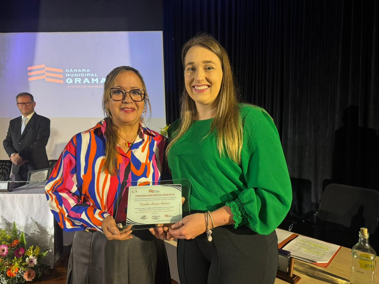 Natália Bertoldi Corrêa e Gláucia Schabarum