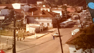 Antiga Estação Rodoviária de Gramado, na Avenida Coronel Diniz, antiga Avenida das Hortênsias e hoje Rodovia Walter Bertolucci. Foto: Arquivo pessoal/Tela Tomazeli