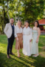 Rafael dos Reis e Luciane Rossi dos Reis, com a sommelier Maria Reis e Raquel dos Reis. Crédito Alex Battistel