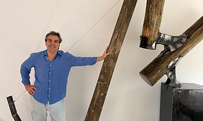 Leo Stockinger expõe esculturas no Museu do Paço, em Porto Alegre