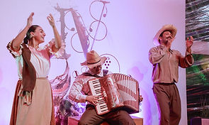 Vindima em Gramado celebra 150 anos da imigração italiana com pocket show temático