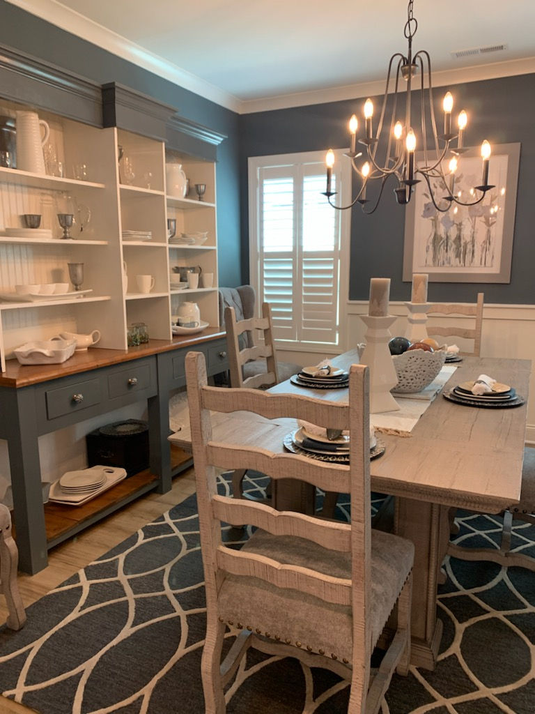 Julia Lewis Realtor – Triangle Real Estate Experts