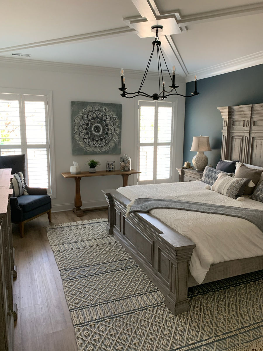 Julia Lewis Realtor – Triangle Real Estate Experts