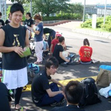 夏の暑さと汗とTシャツと私