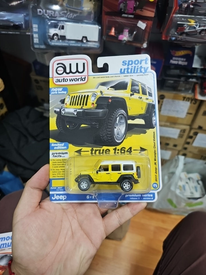 Thumbnail: Jeep JK Wrangler Chief Edition 2017 AUTOWORLD 1:64