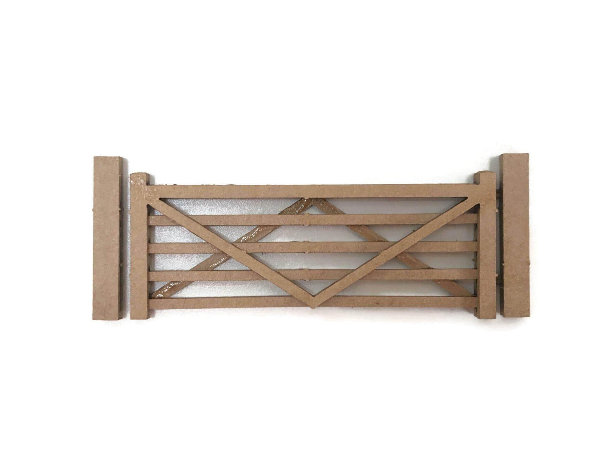 S.M.S. OO/HO kit Five Bar Gates (Natural Wood)