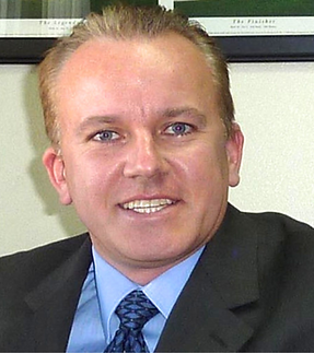 Jim Walls Headshot.png