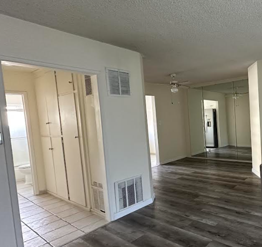 Sycamore Apartment for Rent 1B | 1B