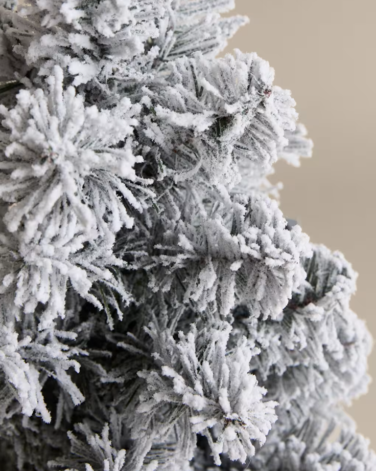 Thumbnail: Pre-lit Snowy Tree