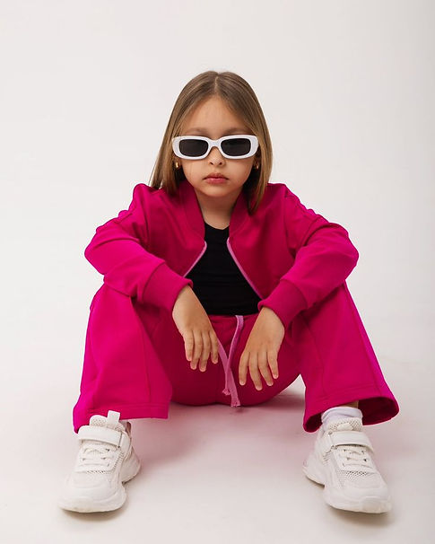 Спортивный костюм от бренда _LANA BRAND_ - это идеальное сочетание комфорта, функционально