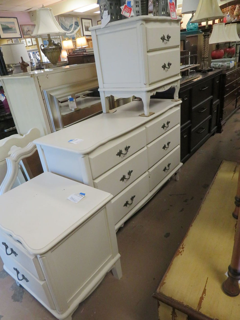 Small Painted French Provincial Dresser W/ 2 Night Stands $258.00