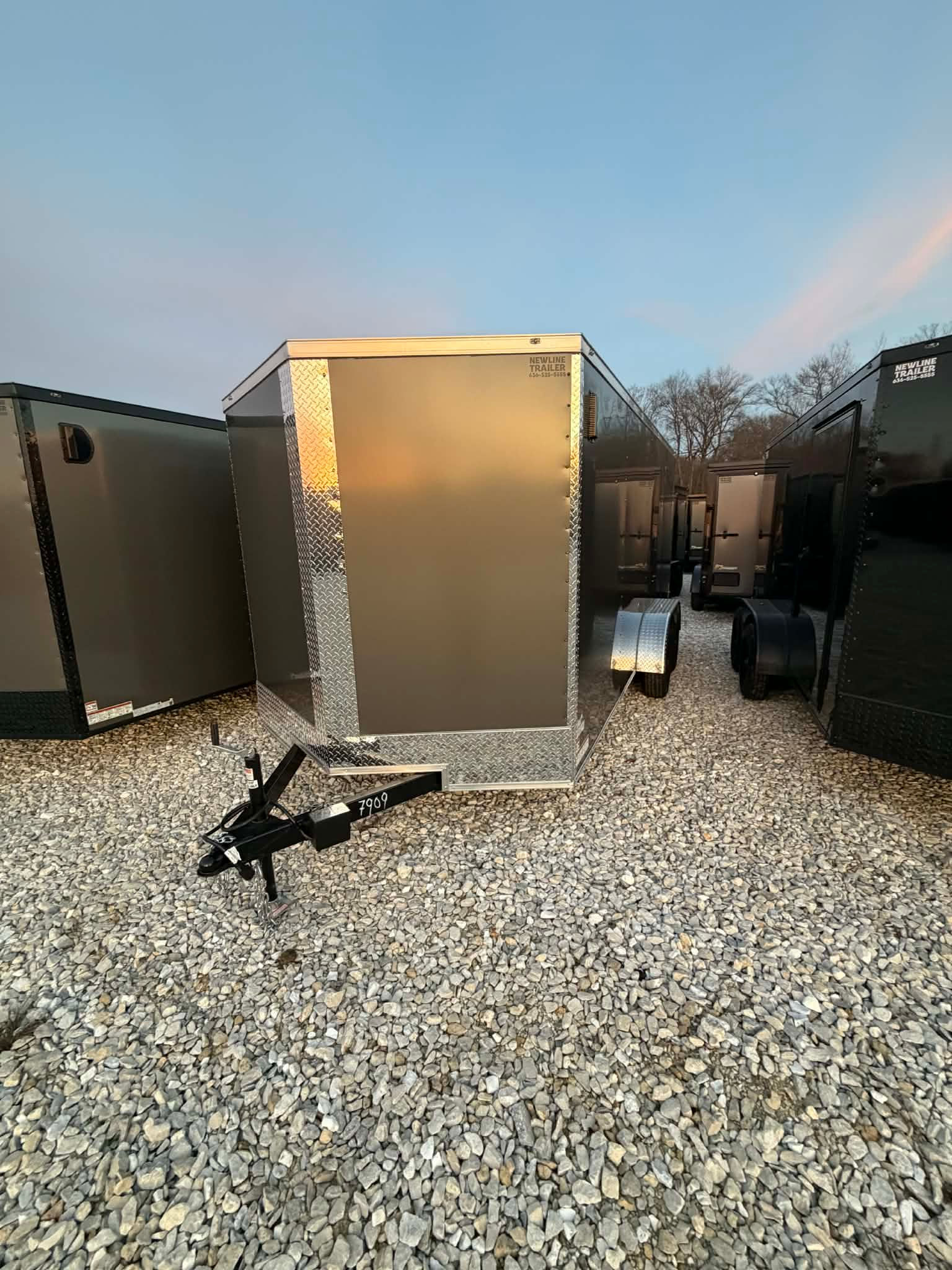 2026 Yellowstone 7X16 Charcoal, PolyCor .080, 6'3" interior, Ramp Door, Bar Lock