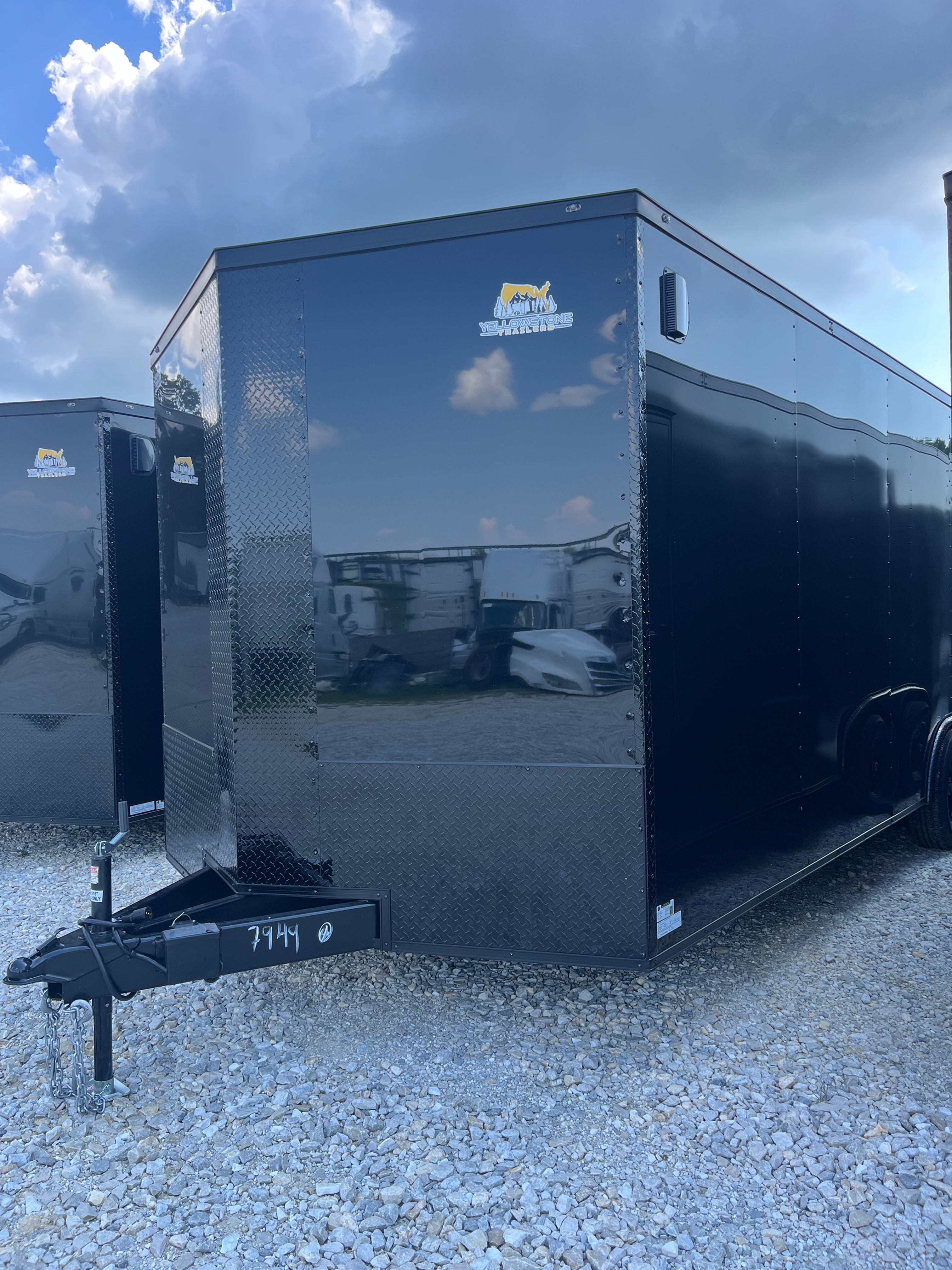 2026 Yellowstone 8.5x22 Cargo, Blackout, 7' Interior, .080 Polycor, 10k GVWR