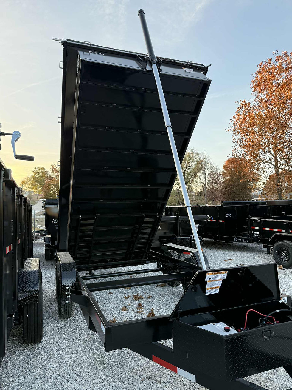 Thumbnail: 2026 Texas Pride 7x16, 2' Sides, Telescope Hoist, 1 Piece Floor, Tarp & Ramps